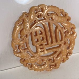 Circle stone pendant